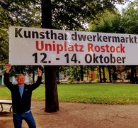 Statt in der Nikolaikirche findet in diesem Jahr der Martinsmarkt auf dem Uniplatz im Herzen der Hansestadt Rostock statt.